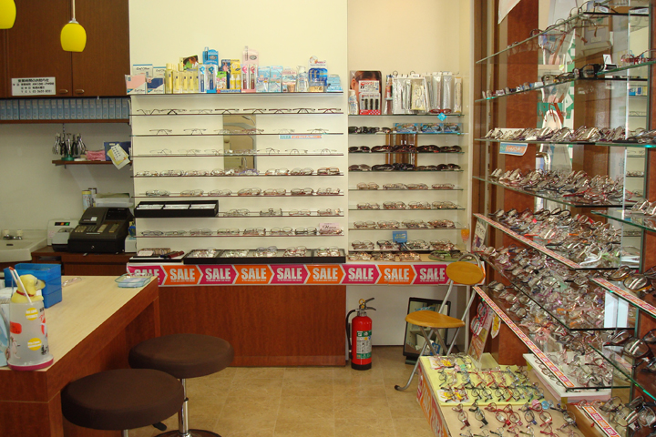 ファインメガネ