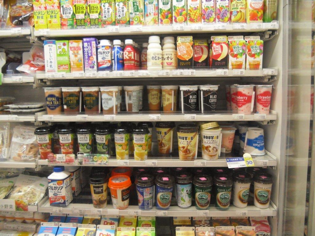 ファミリーマート　綾瀬駅東口店