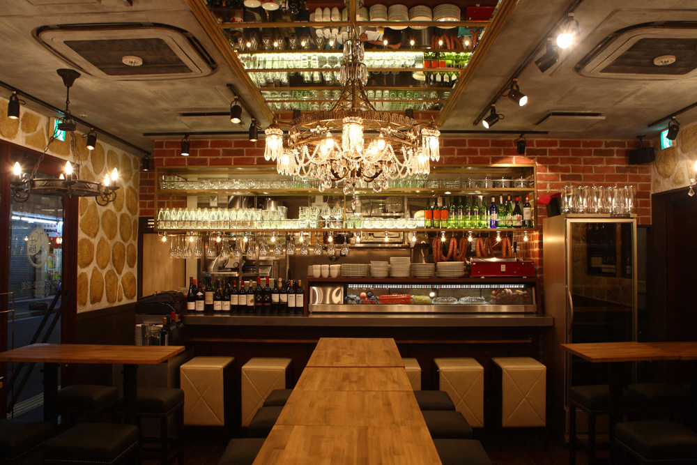 ワインバル・八十郎商店