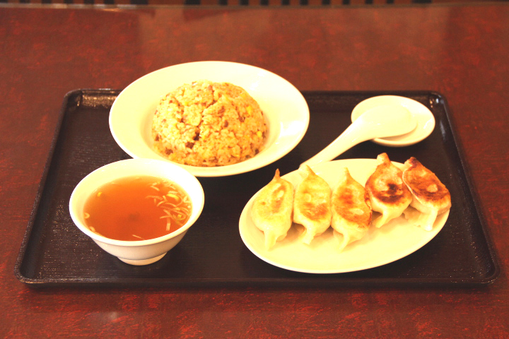 独一処餃子　行徳店