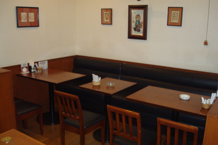 コーヒーショップ ジン