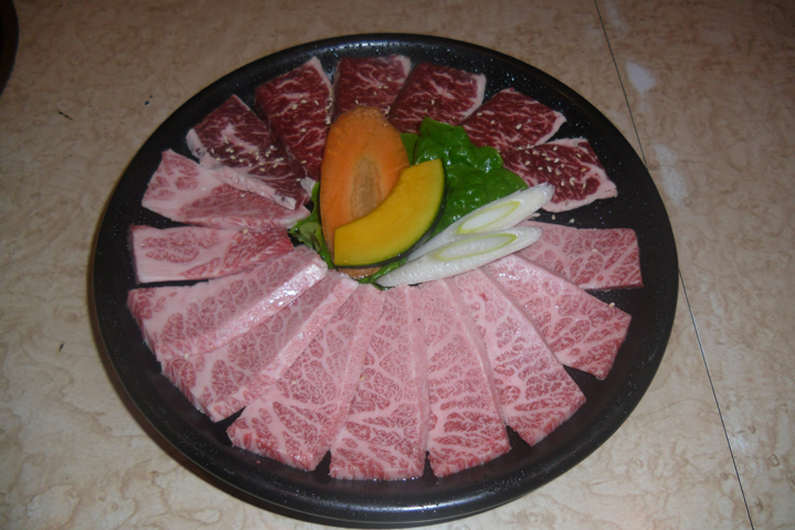 溶岩炭火焼肉 炎や（えんや）