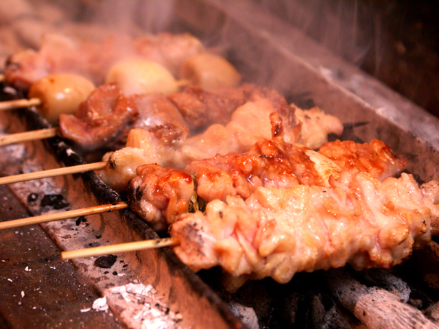 やきとり　鳥やぶ