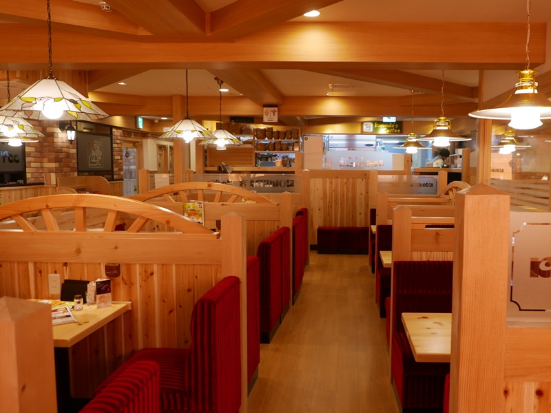 コメダ珈琲店新木場駅前店