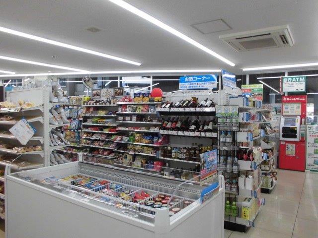 ファミリーマート浦安駅東口店