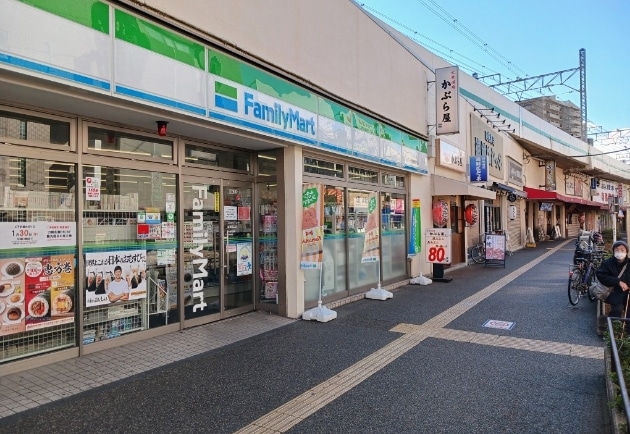 綾瀬駅周辺高架下